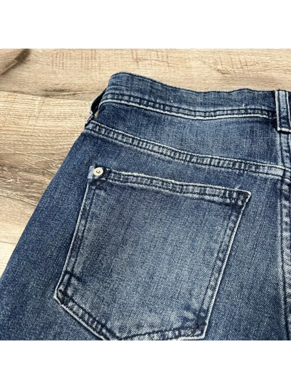 Pilcro And The Letterpress Slim Boyfriend Denim Rolled Shorts Blue Size 25 - Picture 5 of 7